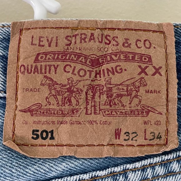 Levis Hand Embroidered Skirt - Picture 3 of 4